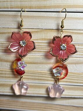 3/$25 Celestial Pink Floral Drop Earrings